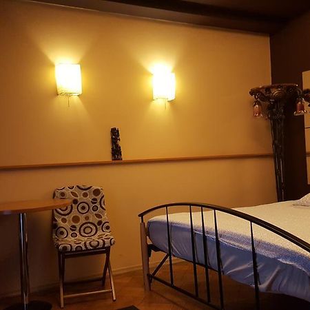 Hospitality Centrum- River Bukarest Eksteriør billede