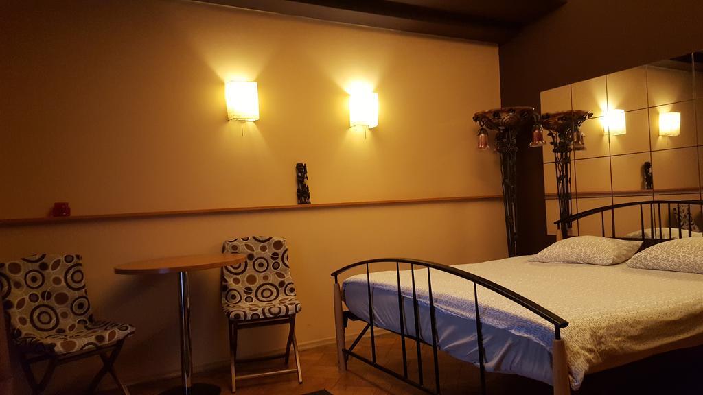 Hospitality Centrum- River Bukarest Eksteriør billede